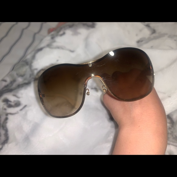 REAL Prada Sunglasses - Picture 6 of 6